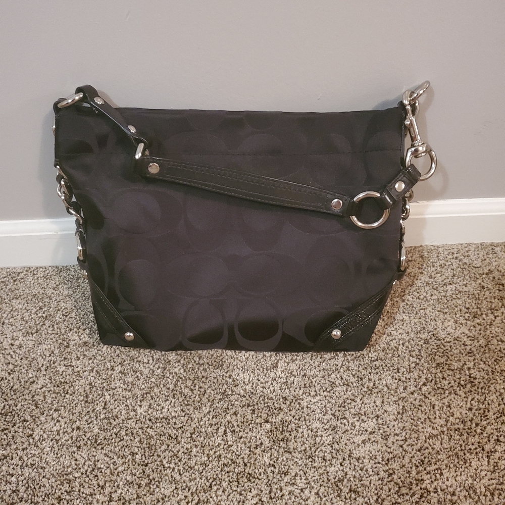 Coach No. F1076-F15250 Carly Signature bag